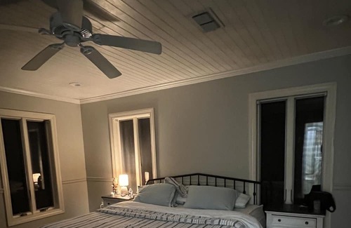 Ruth Cabina | Relax and Enjoy this Cozy cabin on 120+ acres along the bogue chitto river.