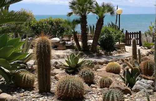 Realmonte Apartamento | giardino sul mare, a few steps from the Scala dei Turchi