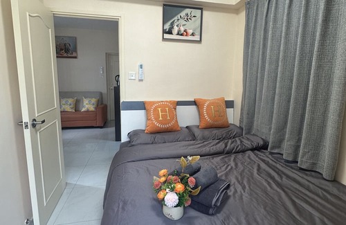 Tsim Sha Tsui Apartamento | Bright & Spacious Entire 2 bedrooms Unit in TST Walk to K11 and Victoria Harbour