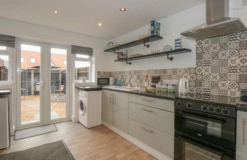 Wisbech Cabaña | THE STABLES, pet friendly, character holiday cottage in Upwell