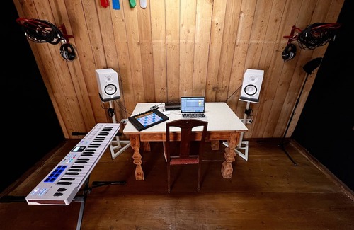 Maierhofen Apartamento | Genau so - Musikstudio/tonstudio