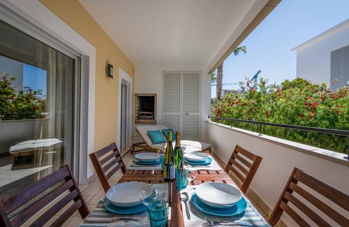 Lagos Apartamento | Apt. Ancora Garden, 2 bed with communal pool and near the beach