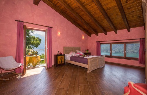 Cressogno Casa | Vacation home for 10 guests with 300m² in Valsolda (121082)