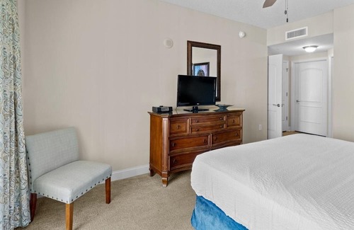 Windy Hill Casa | Aqua Escape: Oceanfront 2BR Condo with King & Queen Beds