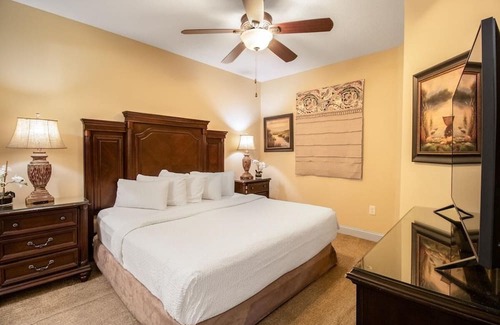 Windy Hill Condominio | 12th Floor Oasis: Luxurious One-Bedroom Condo with Stunning Ocean Views