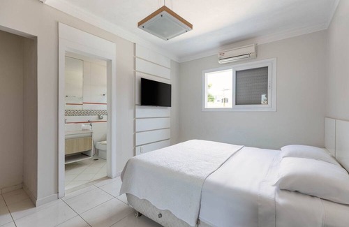 Enseada Villa | Mansion with incredible views in Guarujá - Gua001