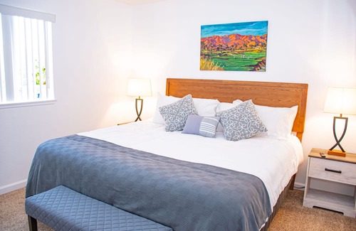 Indio Casa | Coachella Poolside Paradise, accommodates up to 10 guest