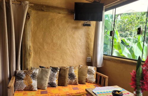 Mambucaba Cabaña | Casa da Cachoeira 2, em Paraty, Somos pet Friendly
