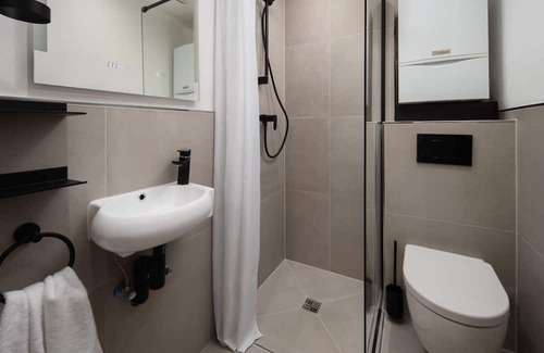 Findorff-Burgerweide Apartamento | "the Cove" Moderne Ferienwohnung in Top Lange! Hbf/messe/övb Arena/city