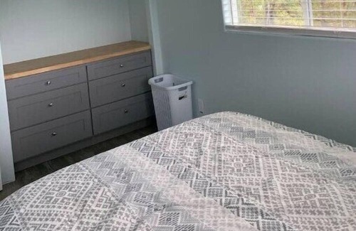 Eden Roc Casa | The Ohana House ByVolcano N Park 2BR 3QBeds 4Cots