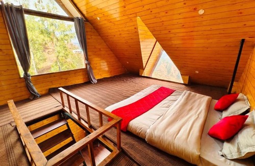 Fagu Cabaña | Family Room with Mountain View - Snowind Cottages