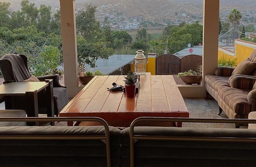 Maestros Casa | Stunning Home with Terrance Retreat and Breathtaking Views - Beach/Vineyards