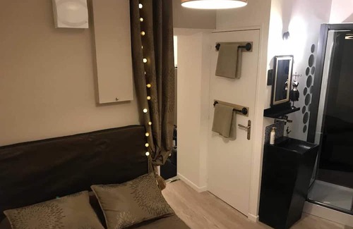 Vallieres Apartamento | Homerez - Nice studio for 4 ppl. at Clermont-Ferrand
