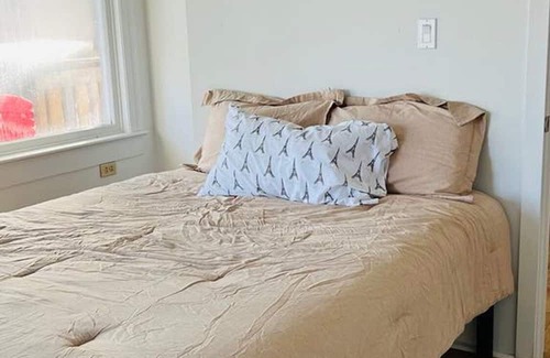 Central Elgin Cabaña | Tranquil Coastal Escape - Minutes to the Beach!