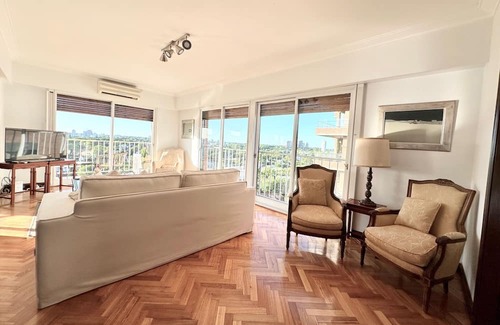 Olivos Apartamento | Very bright, spacious apt on the tenth floor, quiet, sunny and 4B 3.5B in Olivos