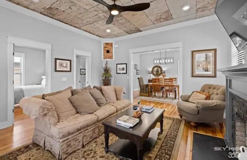 Springdale Casa | The Price House