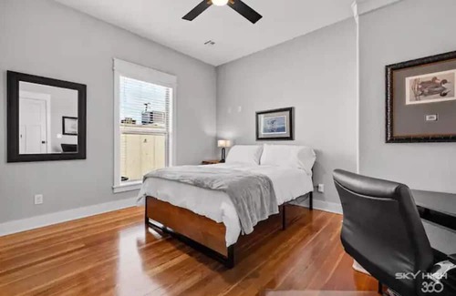 Springdale Casa | The Price House