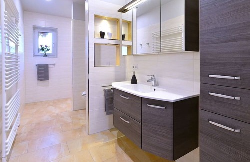 Blankenburg Apartamento | Holiday apartment Hof Scheune (Kramschauer)