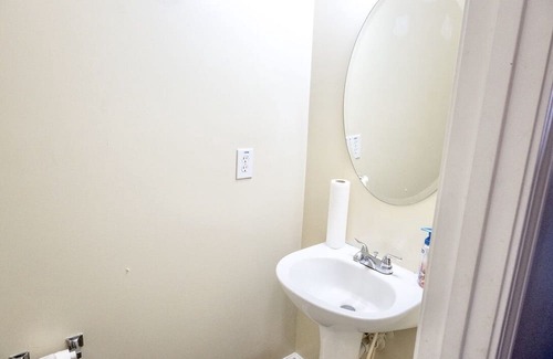 Huntcliff Casa | Spacious Columbia Getaway Minutes to Downtown!