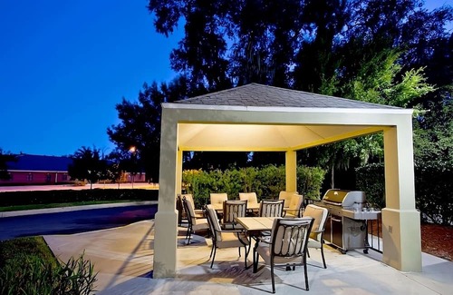 Baymeadows Casa | Jacksonville Hideaway: Comfortable Suite near The Cummer Museum! W/ Kitchen!