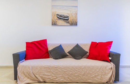 Qawra Apartamento | Brand New Modern Bright 3 Bedroom 2 Bathroom Apartment C12