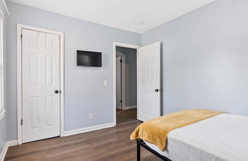 Fuquay-Varina Casa | Cozy Ranch Minutes from Downtown Raleigh w/Rentals cars.