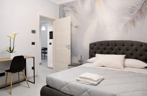 Saluzzo Apartamento | Apartment 'Civico 16' with Balcony