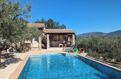 Mirabel-aux-Baronnies Apartamento | Schöne Fewo in der Provence in Top-lage, Großer Pool, Blick auf den Mont Ventoux