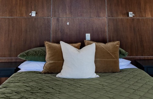 Remuera Casa | Premier and Roomy 4BR Holiday Home in Auckland