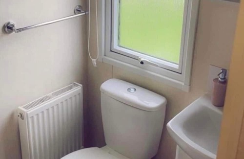 Rhyl Cabina | Captivating 3-Bed Cabin in Rhyl