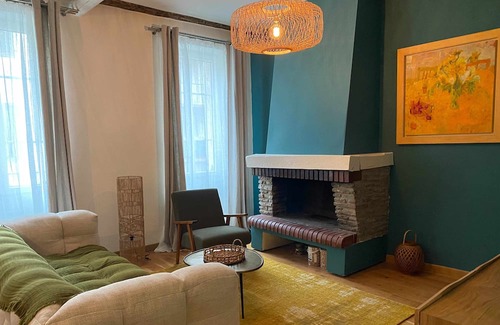 Saint-Lambert Apartamento | Charming renovated apartment near the beach