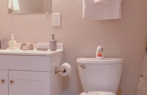 Goose Creek Casa | Opuluxe Blue Horizon Hideaway Sleeps 8