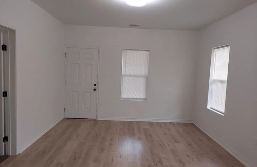 Beaumont Casa | 1Bed and 1Bath house for Rent