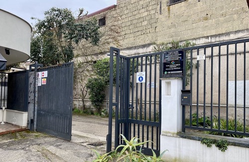Frattaminore Casa | Appartamento Casa Crispino Piano Terra per 3 Persone