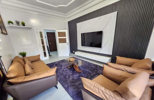 Dakar Apartamento | Elegant Appartement F3 - Point E Dakar. Sécurisé & Centrale Tout Service Inclus