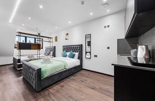 Golders Green Apartamento | Modern Spacious Suite Sleeps 4 in Central London