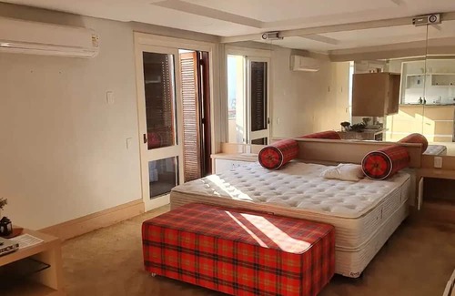 Bom Fim Apartamento | Flat 85 m2 Privativo, com Serviço de Hotelaria