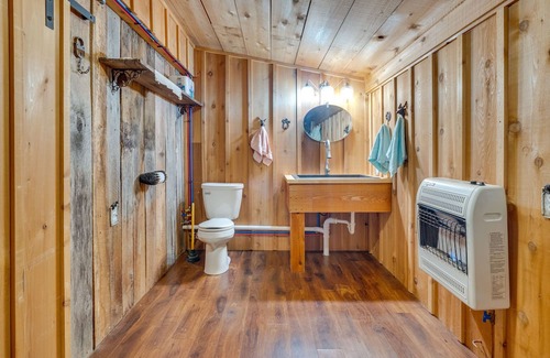 Wellston Apartamento | Rustic Wellston Cabin w/ Fire Pits & ATV Trails!