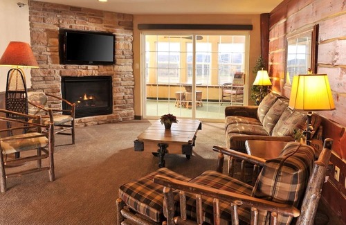 Onalaska Casa | For Nature Lovers: Cozy Stay w/ Access to Outdoor Activities | 3 Units