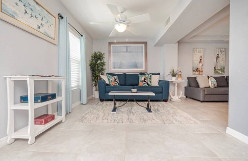 Palm Harbor Casa | Beach Blessing - Just Minutes From the Beach!