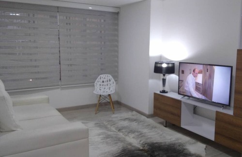 Antiguo Country Apartamento | Large, Comfortable, Excellent Location