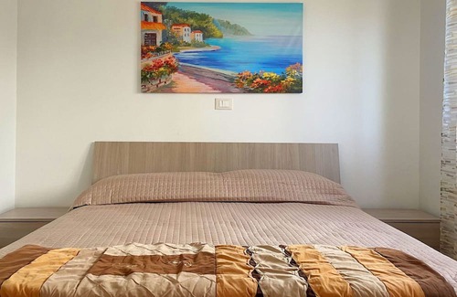 Petacciato Apartamento | Beautiful apartment for 4 people with WIFI, A/C, TV and patio