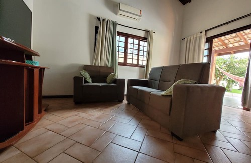 Bairro da Enseada Casa | Casa na Praia 3 Quartos, Espaço Seguro Para Pets , Piscina e Salão de Jogos