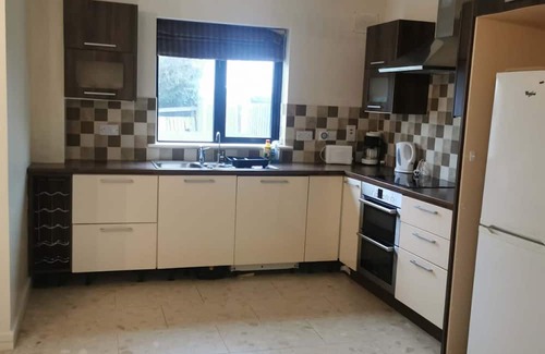 Kilrane Casa | A holiday home that sleeps 4 guests Located near Rosslare Europort