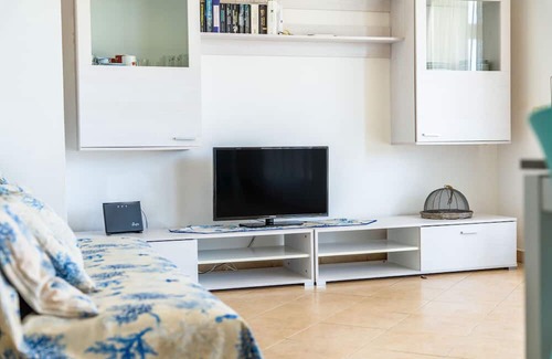 Cala Sinzias Casa | Holiday Home 'Villa Stella Cala Sinzias' with Private Terrace, Wi-Fi and Air Conditioning