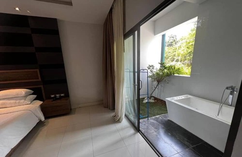 Ratsada Complejo | NCHANTRA BEACHFRONT RESORT