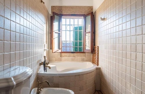 Robledo de Chavela Casa | Villa with mountain views and pool