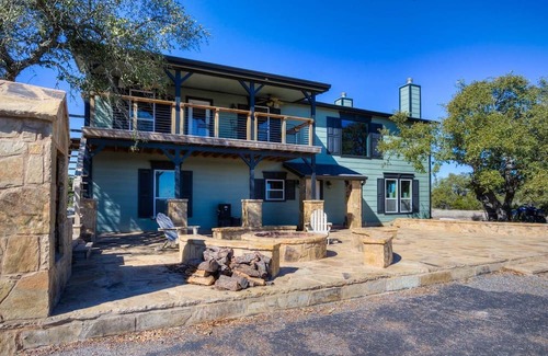 Telegraph Casa | Exclusive 500 Acre High Fenced Ranch, Awesome Big Sky Views, Total Eclipse