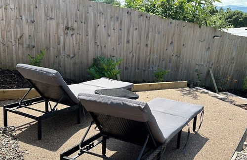 Meliden Casa | Offa's Lodge Family home quiet area with sea views