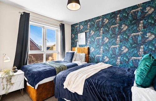 Horfield Casa | Beautiful 4-Bed in Bristol - Parking - Garden